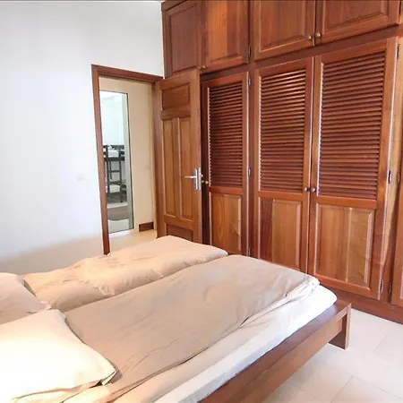 Sleeps 18 With Pool And Wifi